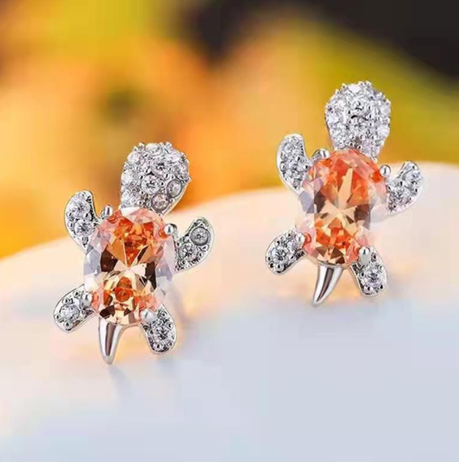 Cute Little Animal Niche Design Earrings Jewelry Stud Earrings — image 1