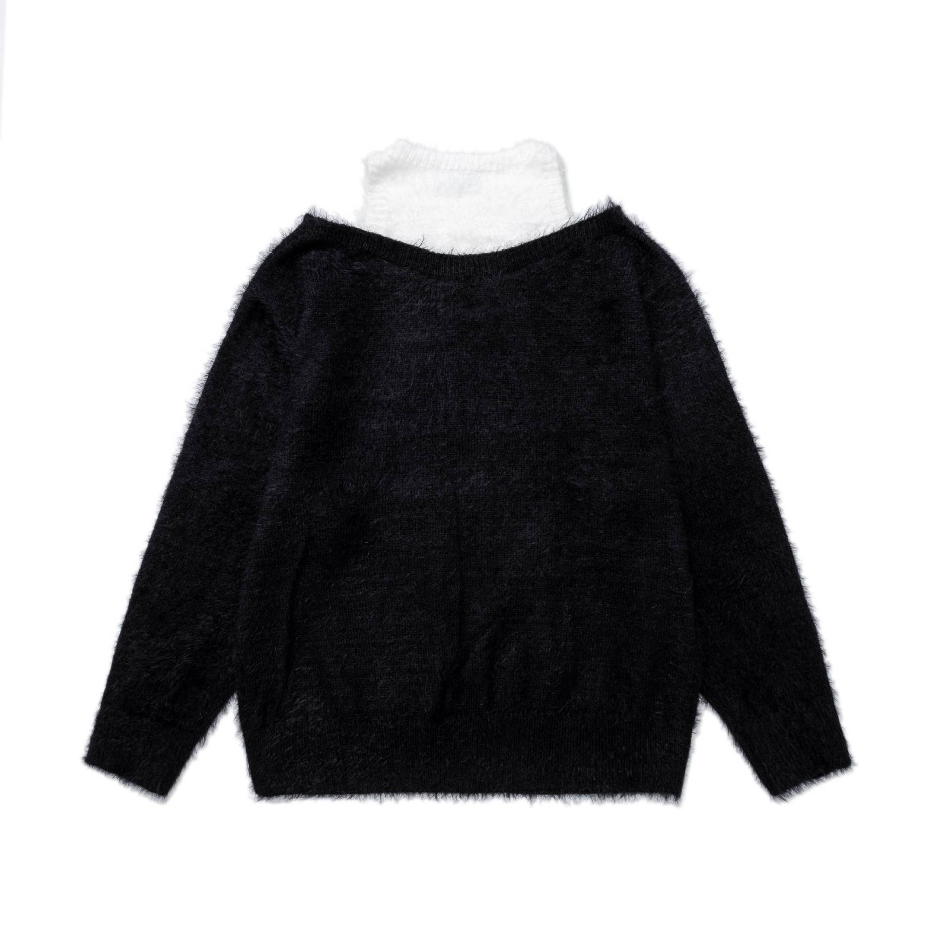 Off shoulder cat butterfly sweater — image 3