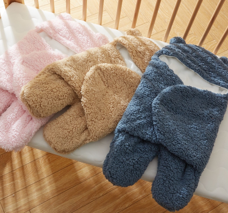 Infant Lamb Velvet Cotton-Filled Swaddle Blanket Newborn Anti-Startle Warm Sleep Bag Swaddle Wrap Blanket — image 4