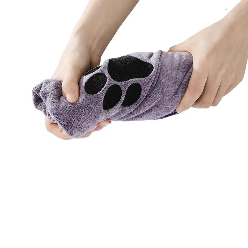 Pet Bath Towel Microfiber Embroidered Super Soft Absorbent Towel For Dogs Cat Grooming Supplies Cleaning Tool — image 5