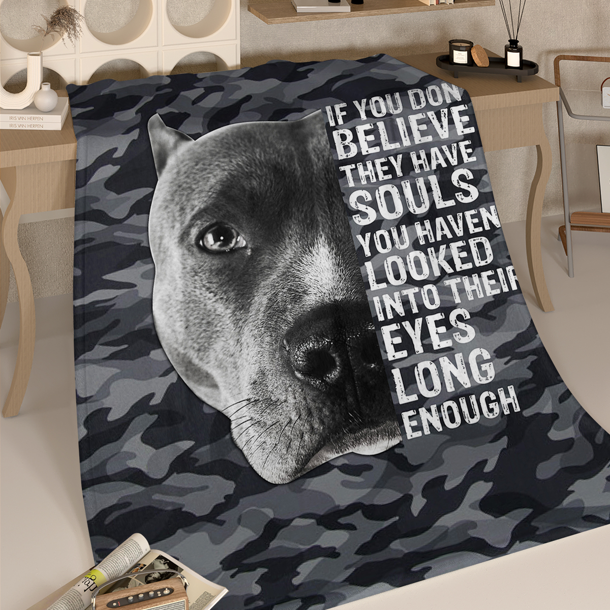 Manta de Felpa Gris con Diseño de Camuflaje para Decoración de Hogar, Sofá y Cama, Muy Suave y Ligera, Regalo Perfecto 60"x80" — imagen 1