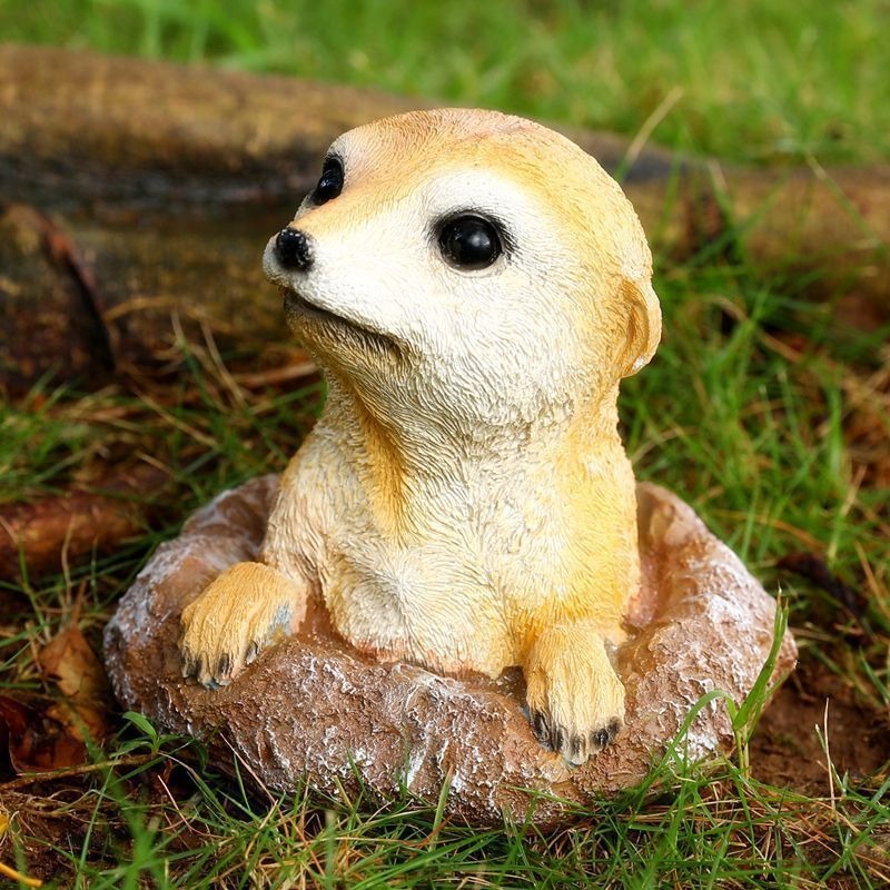 Outdoor simulation of meerkat and mongoose ornaments — image 6