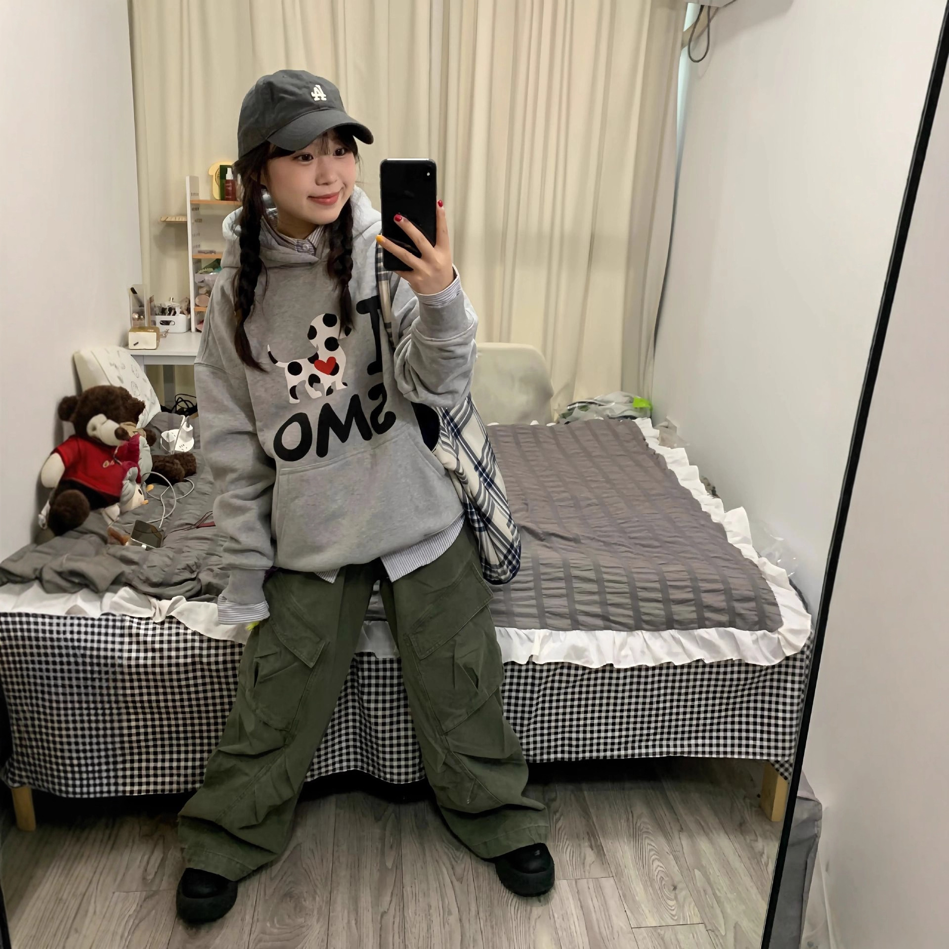 Cute Dog Print Hoodie for Women, College Style, Loose Fit — image 4