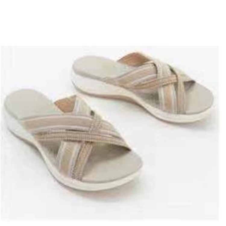Flat bottomed sloping and fish mouthed flying woven cross sandals for women's slippers — image 9