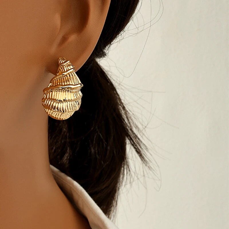 Metal Sea Snail Post Earrings For Women Fashion Jewelry Holiday Accessories Funny Conch Design Trendy Spiral Style Gifts — image 2