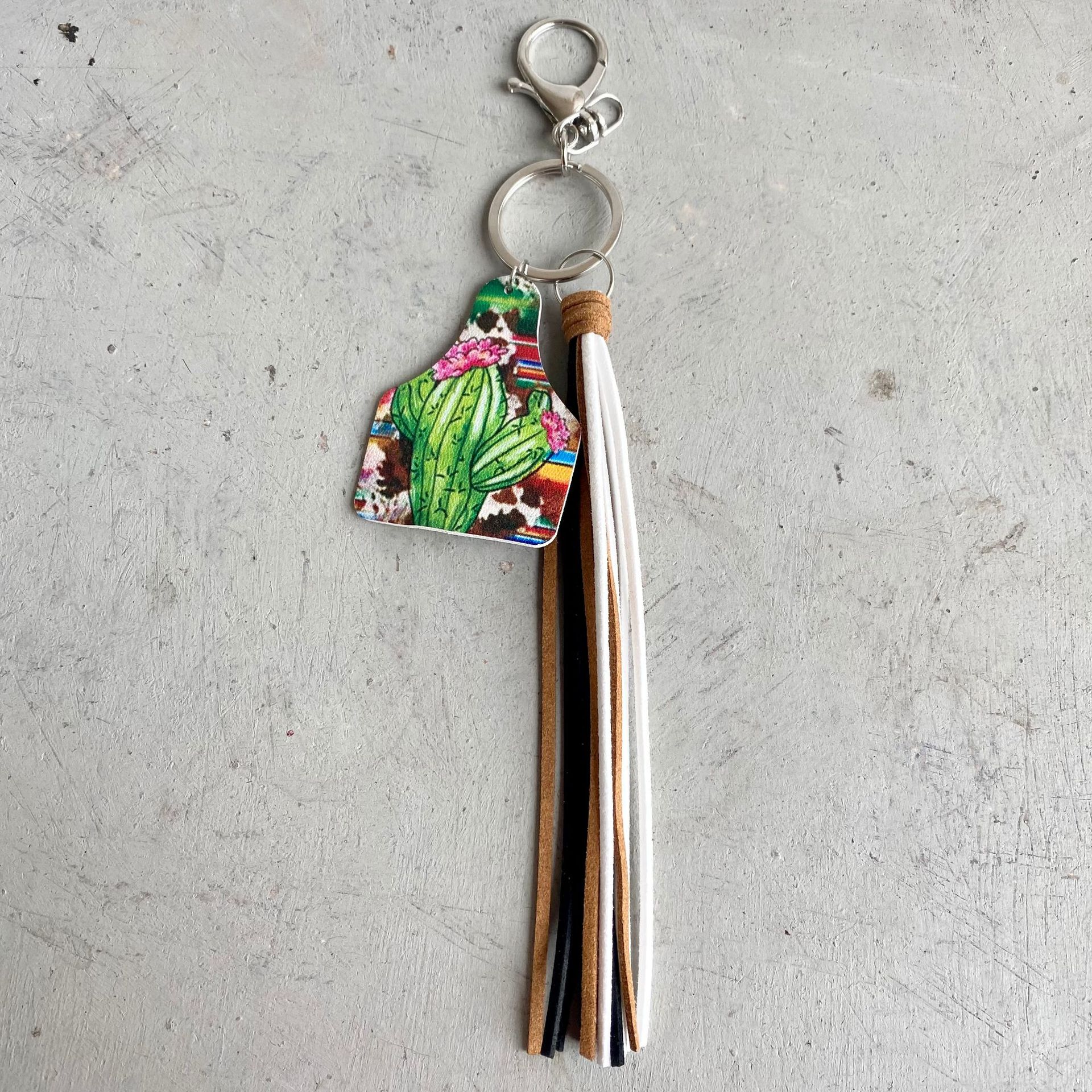 Western Cowboy Loss Prevention Device Aztec Bullhead Bull Brand Leather Keychain Leather Tassel Popular Pendant — image 5
