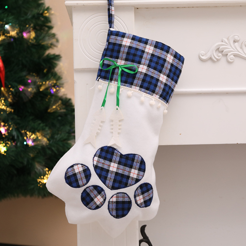 Christmas decorations dog paws Christmas socks hanging bones cat paws Christmas gift bags — image 6