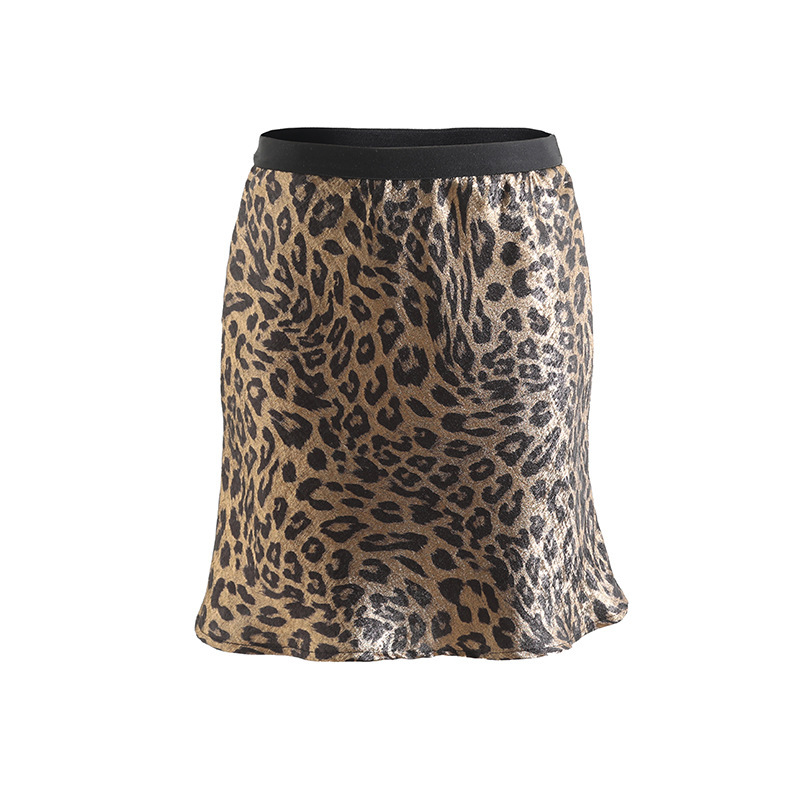 Leopard Print A-Line Mini Skirt with Elastic Waist, Trendy and Slimming Design — image 2