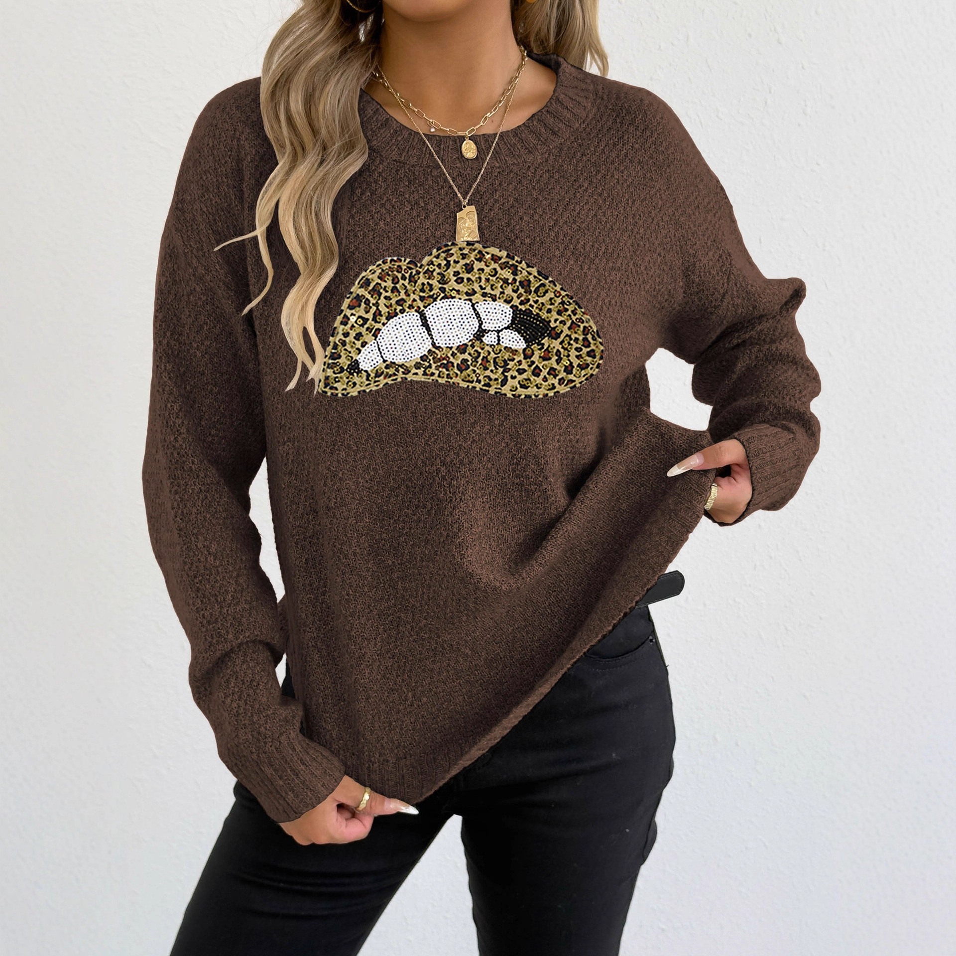 Women's leopard print embroidered sequin lip design round neck pullover sweater — image 5