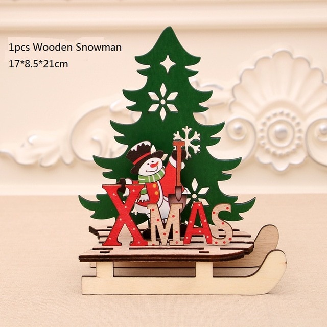 Pulseras y decoraciones de Navidad en madera con Santa Claus, renos y un ciervo para adornar el árbol de Navidad — imagen 10