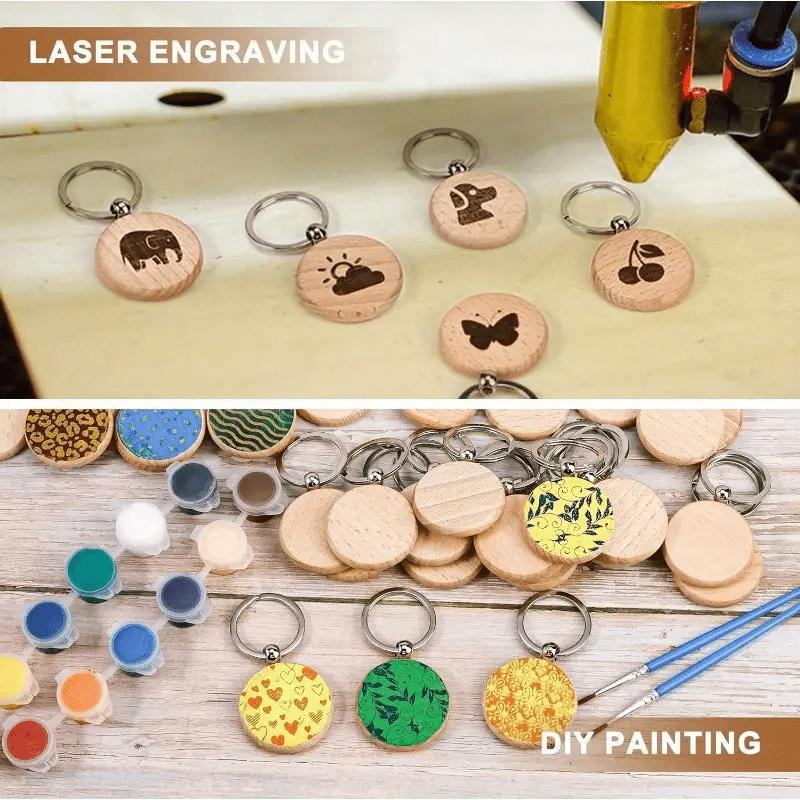Set de 30 Llaveros de Madera - Llaveros Redondos de Madera Artesanales, Ideales para Manualidades, Sets Personalizables para Hacer Llaveros, Llaves de Auto, Etiquetas para Mochila, Accesorios para Mascotas y Decoraciones Navideñas — imagen 3