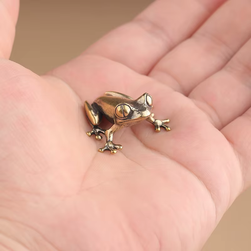 Miniaturas de Rana de Bronce Retro Pequeñas Figuras Animales Decoración para Hogar Ornaments de Oficina — imagen 3