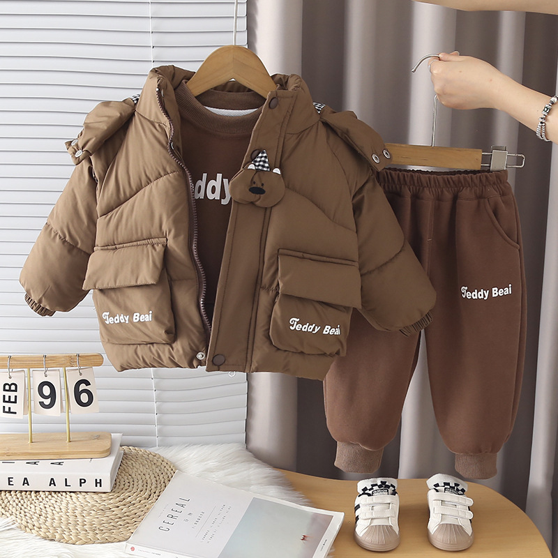 Boys Winter Fleece Lined Thickened Cotton Jacket Three-Piece Set with Cute Bear Head Pattern — image 4