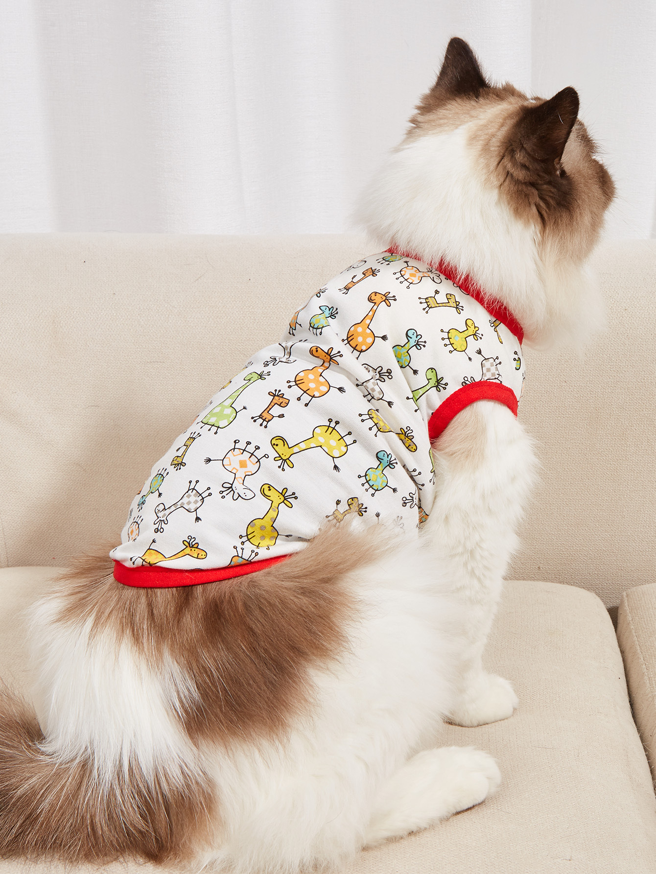 Ropa de Verano para Mascotas con Dibujos Animados Impresión en Casa Británica - Ropa para Perros Pequeños y Medianos — imagen 2