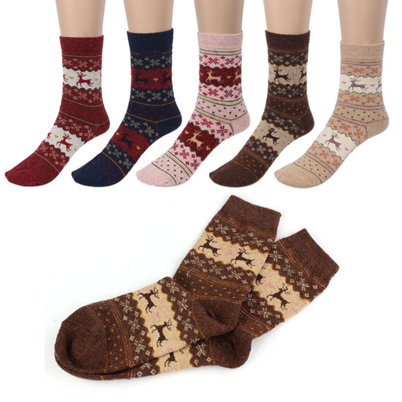 Christmas Deer Moose Design Casual Warm Winter Knit Wool Female Socks Christmas Decoration Supplies MR0022 — image 2