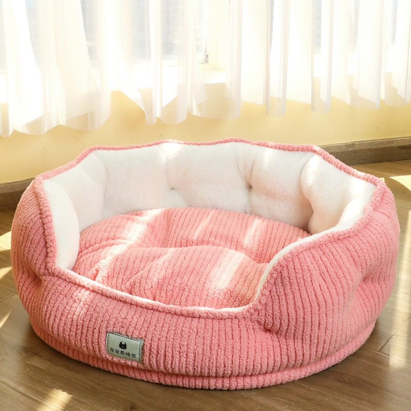 Doghouse Winter Warm Four Seasons Universal Small Dog Teddy Bichon Dog Bed Sofa Netflix Cat Nest Pet Supplies — image 6
