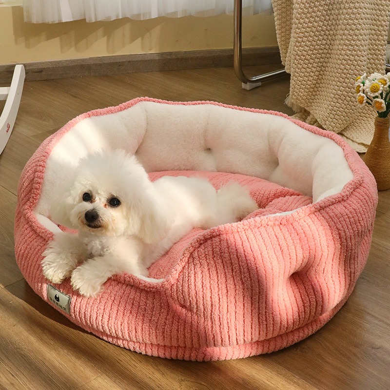 Doghouse Winter Warm Four Seasons Universal Small Dog Teddy Bichon Dog Bed Sofa Netflix Cat Nest Pet Supplies — image 3