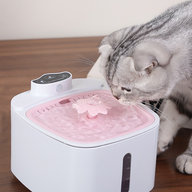 Dispensador de agua para mascotas con carga inalámbrica por inducción, inteligente, con gran capacidad y filtración circulante, para gatos y perros móviles al aire libre — imagen 4