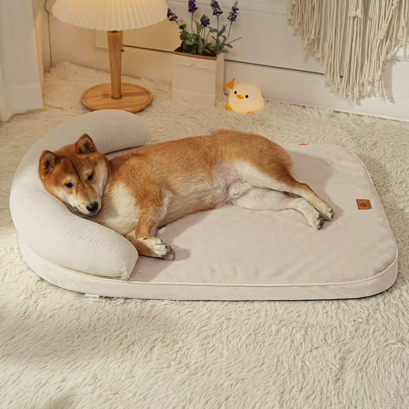 Camas para perros medianos y grandes, cama tipo sofá con almohada, cama suave con soporte de refuerzo, cama de invierno y base antideslizante — imagen 4