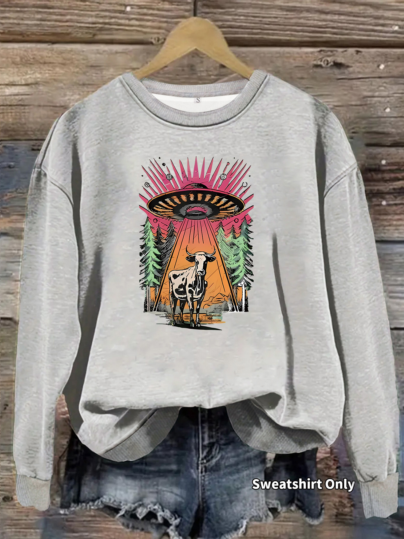 Cattle kidnapped printed hoodie — image 11