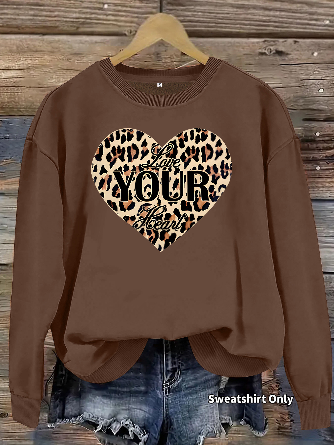 Leopard patterned heart-shaped fleece hoodie — image 13