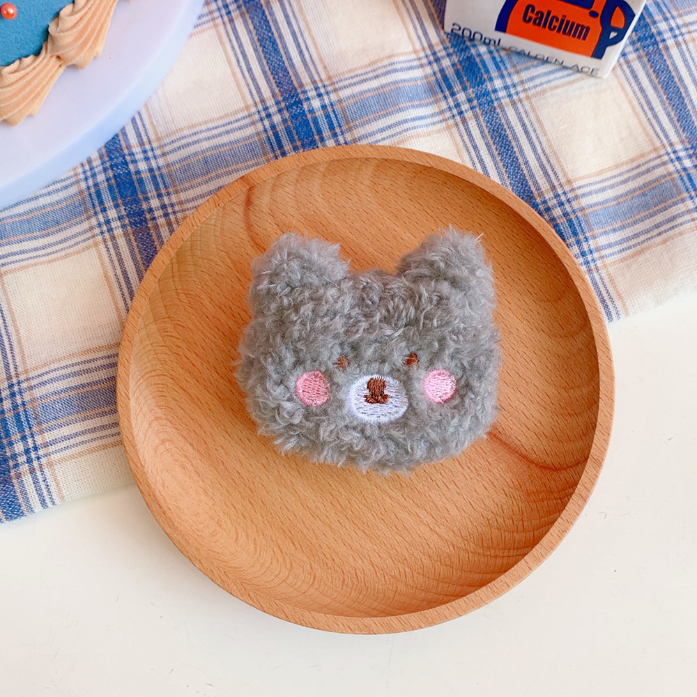 Oso de Joyería Suave y Cálido Pin de Broche Animado en Tres Dimensiones para Niños y Estudiantes — imagen 8