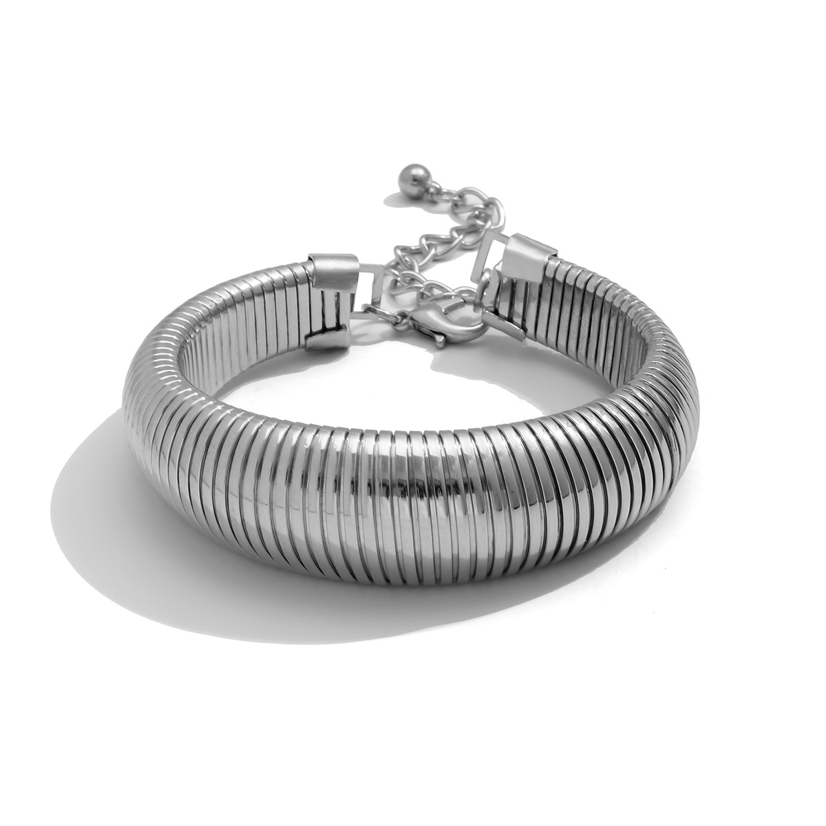 Geometric metal fashion bracelet exaggerated snake bone lines African collar — image 8
