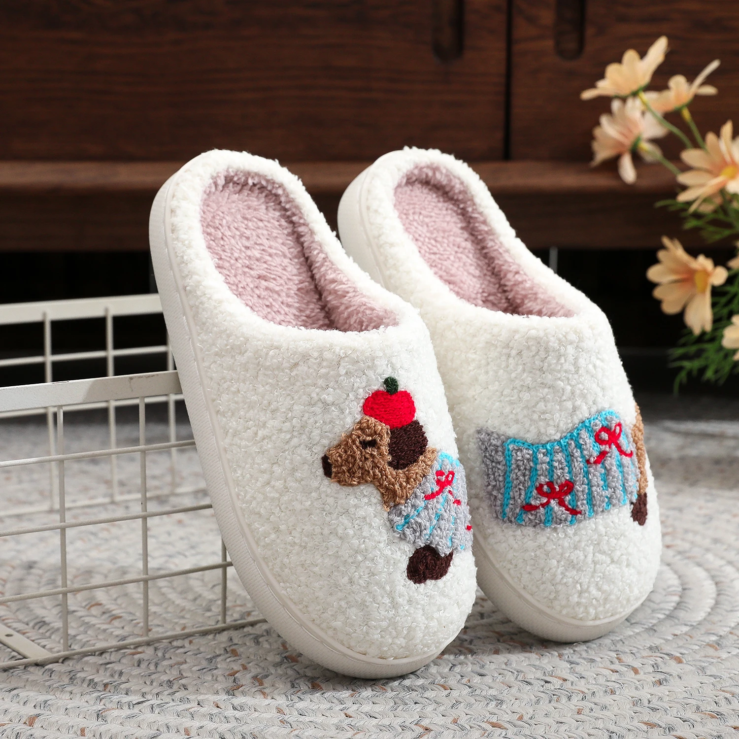 Dachshund Pet Pattern Embroider Plush Home Thick-Soled Comfortable Woolen Cotton Slippers Cute Warm Non-Slip Indoor Slippers Pet Mom Gift Dog Lovers Men and Women Can Wear — image 4