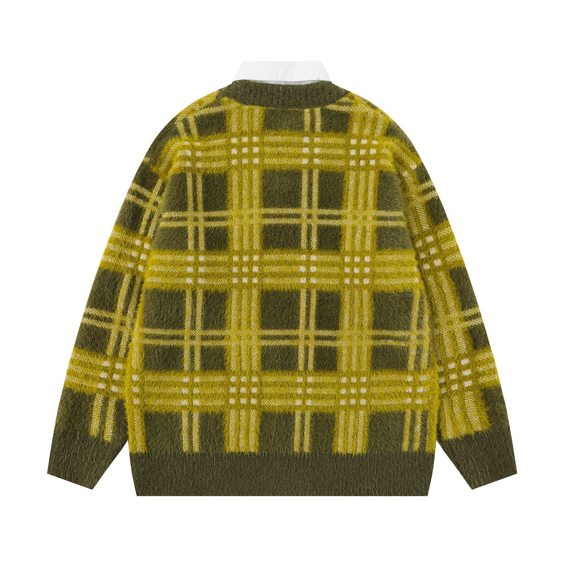 Detachable bear head neck sweater — image 5