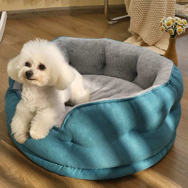 Doghouse Winter Warm Four Seasons Universal Small Dog Teddy Bichon Dog Bed Sofa Netflix Cat Nest Pet Supplies — image 2