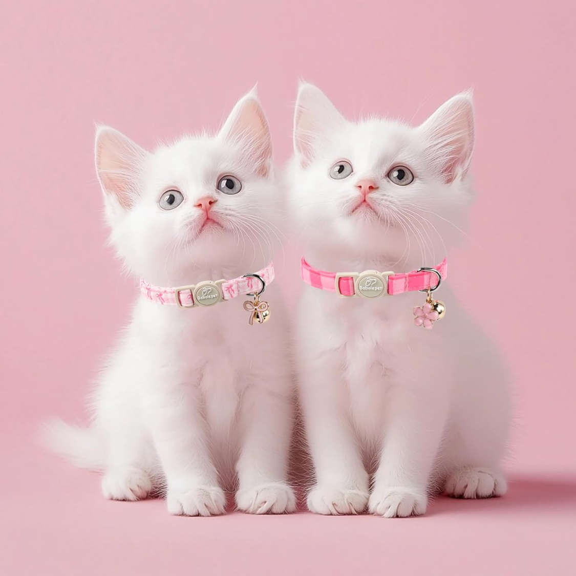 Paquete de 2 Collares Rosas Para Gatos, Primavera Verano, Collar de Seguridad Con Liberación Automática, Cascabel, Lazo y Colgante de Flor, Collares Ajustables Para Gatitas, Lindo Lazo de Cuadros Rosa — imagen 5