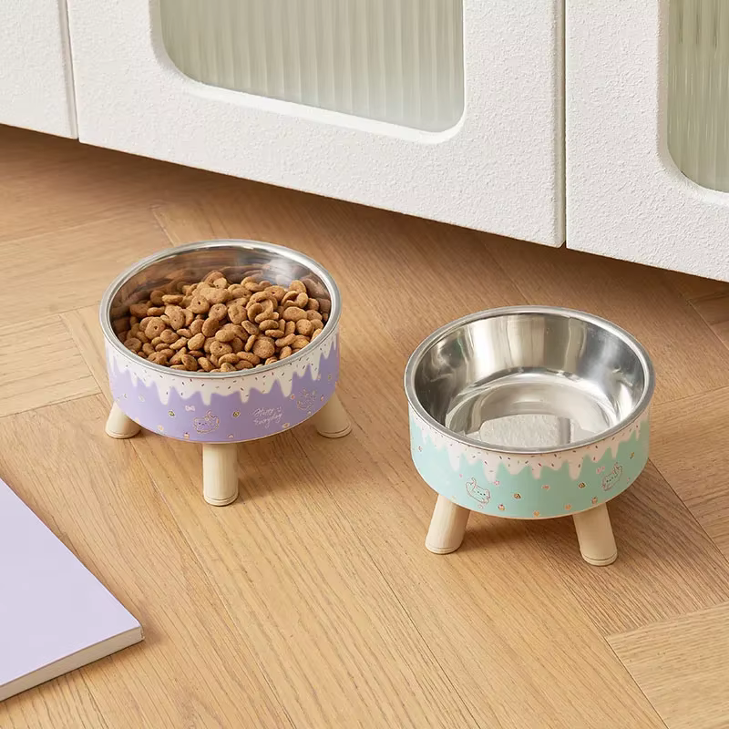 Tazón de Alimento para Mascotas con Soporte Cervical y Doble Piso - Diseño de Helado en 3D, Acero Inoxidable con Reducción de Derrames para Gatos y Perros — imagen 2