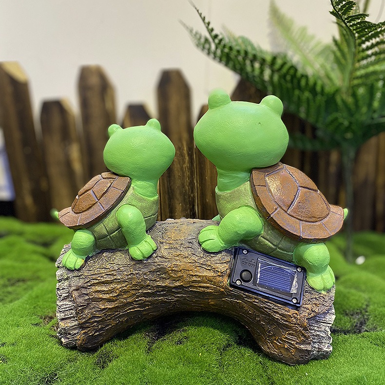 Lámpara solar para exterior de resina para tortuga — imagen 4