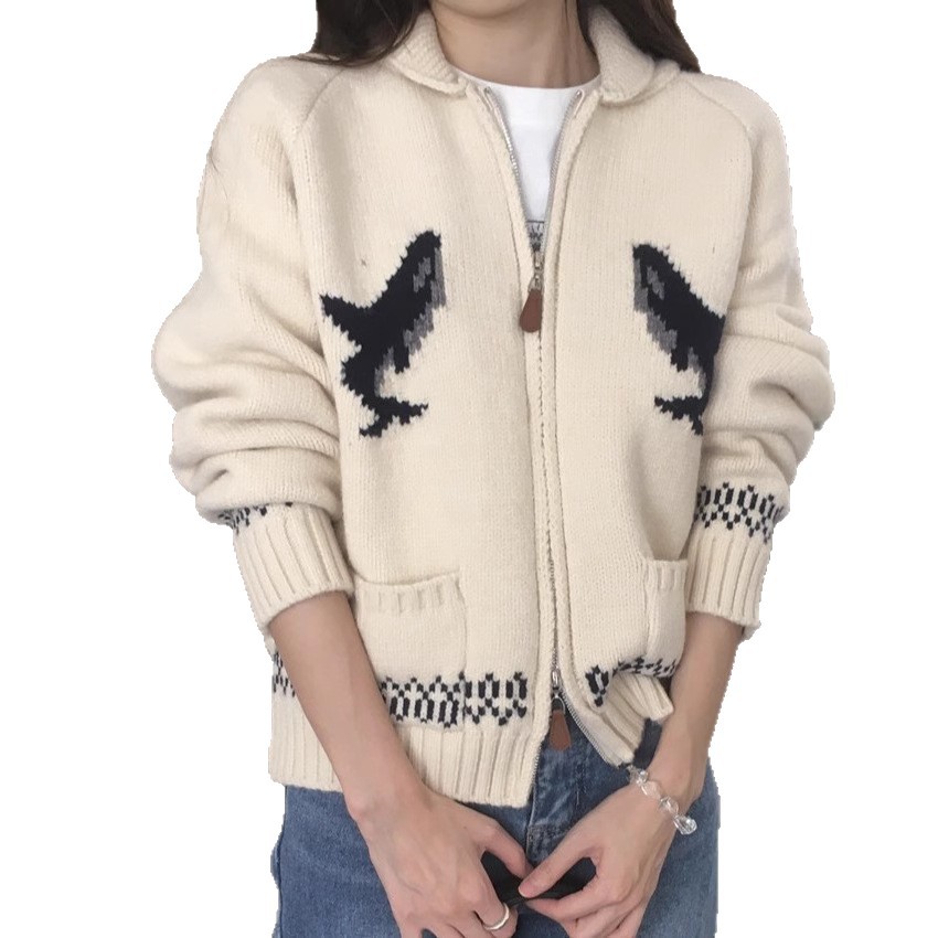Dolphin design sweater jacket — image 6