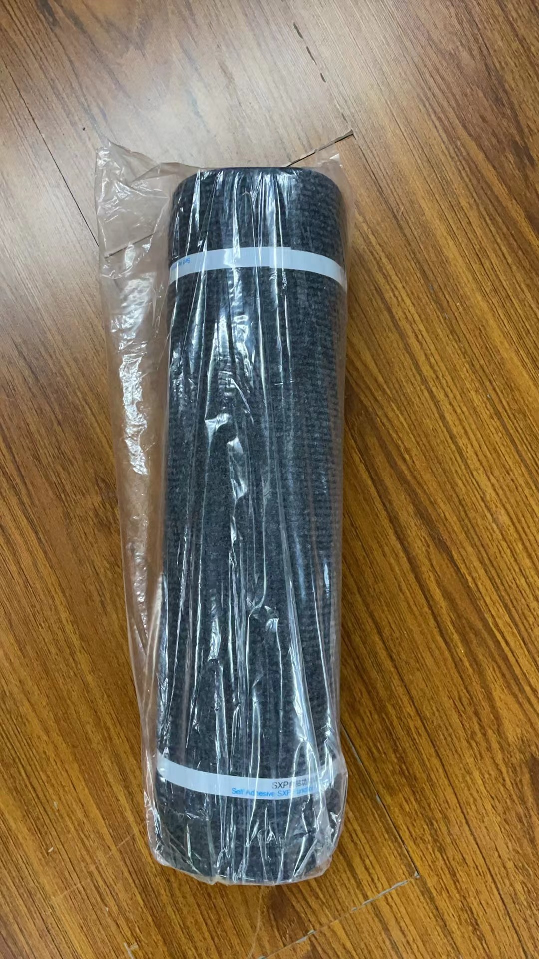 Tablero de Rasguño para Gatos Autoadhesivo con Alfombras de Tapicería para Paredes y Sofás - Protección para Patas y Rasguños en Muebles — imagen 11