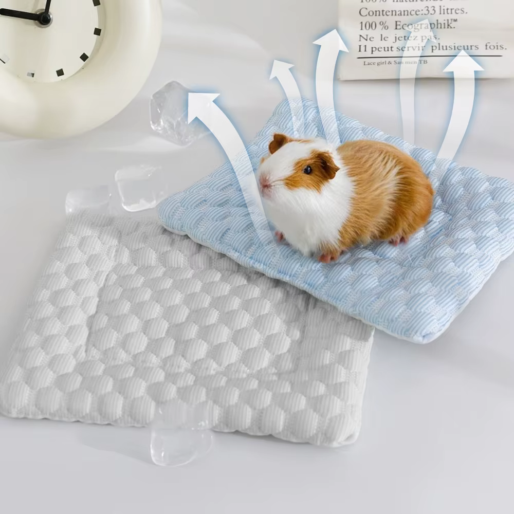 Manta de Enfriamiento para Pequeños Animales - Suave, Transpirable y Autoenfriante para Hamsters, Conejos, Chinchillas y Roedores — imagen 1