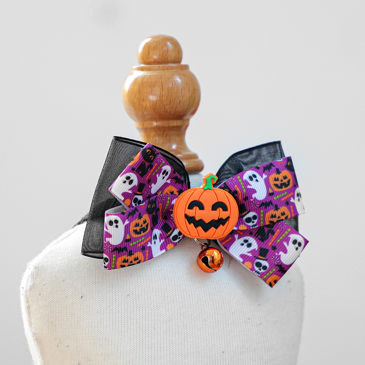 Pet Halloween Pet Collar with Funny Pumpkin Decoration, Dog Collar with Bow Tie, Cat Scarf for Small Dogs — image 4