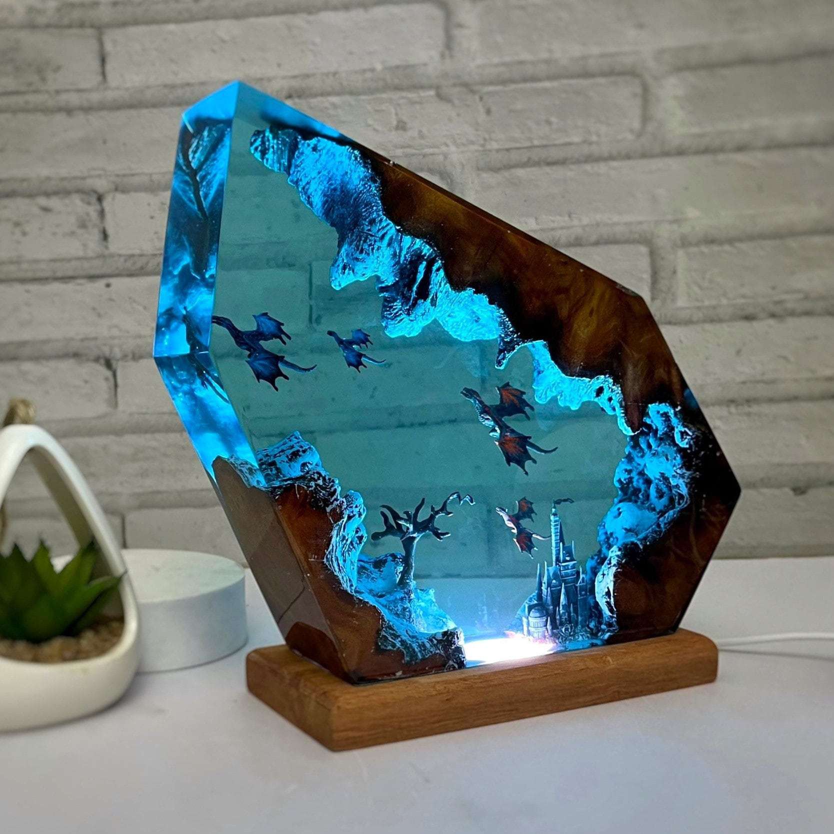 Fire Dragon and Ice Dragon Resin Lamp 3D Dragon Desk Lamp Game of Power Dragon Lamp Lighting Home Decoration — image 3