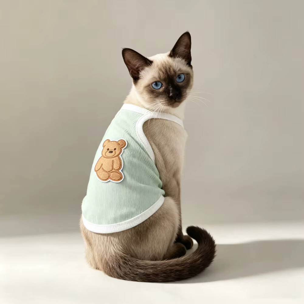Camiseta de Verano Ligera y Transpirable para Mascotas con Estampados Coloridos, Perfecta para Días Calurosos — imagen 4