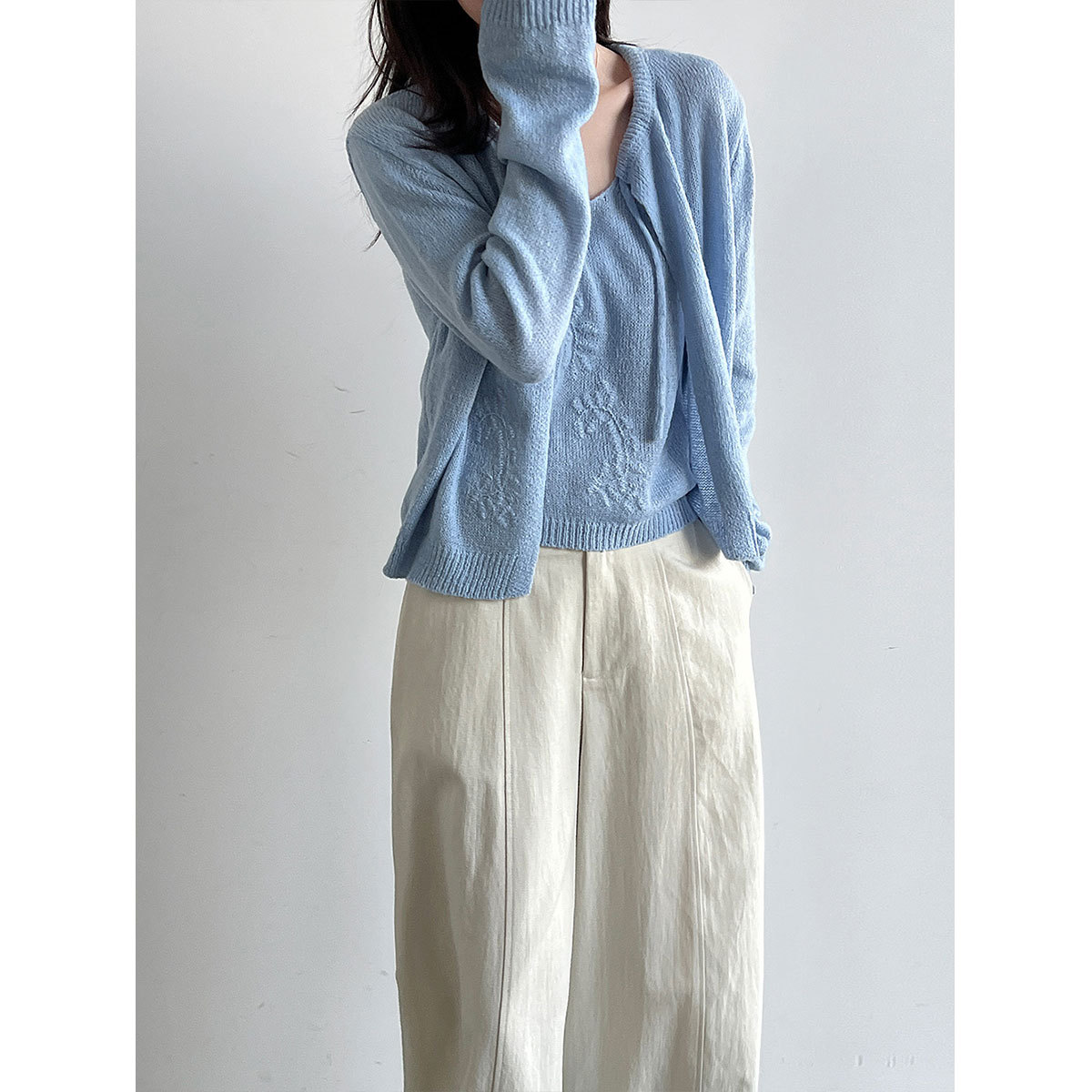 Deer West Autumn New Knitwear Set with Tie-Up Sweater, Women's Knitted Jacket and Short Top — image 4