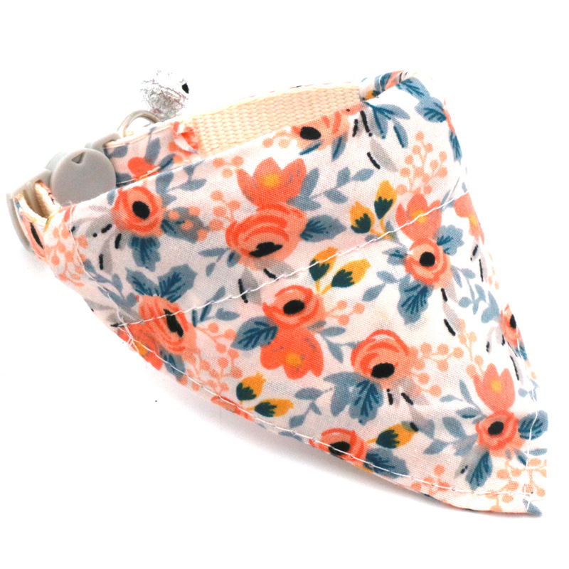 Collar de Triángulo Floral para Perros y Gatos - Bandita de Sol y Margaritas Pequeña — imagen 4