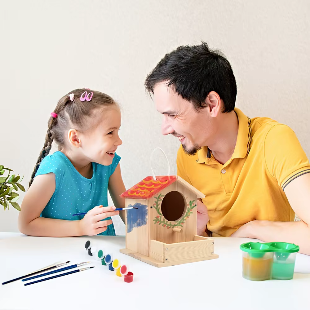 Kit de Casas de Pájaros de Madera para Hacer: Conjunto de Artes y Oficios Creativo para Niños y Adultos - Madera sin Pintar con Cintas de Pintura, Pinceles — imagen 6
