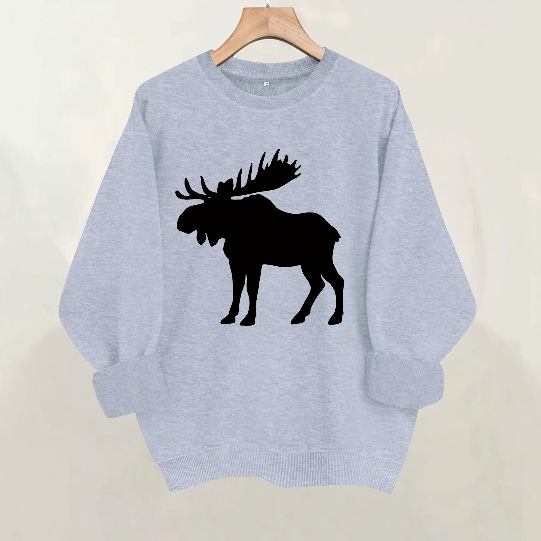 Deer head print round neck fleece hoodie — image 3