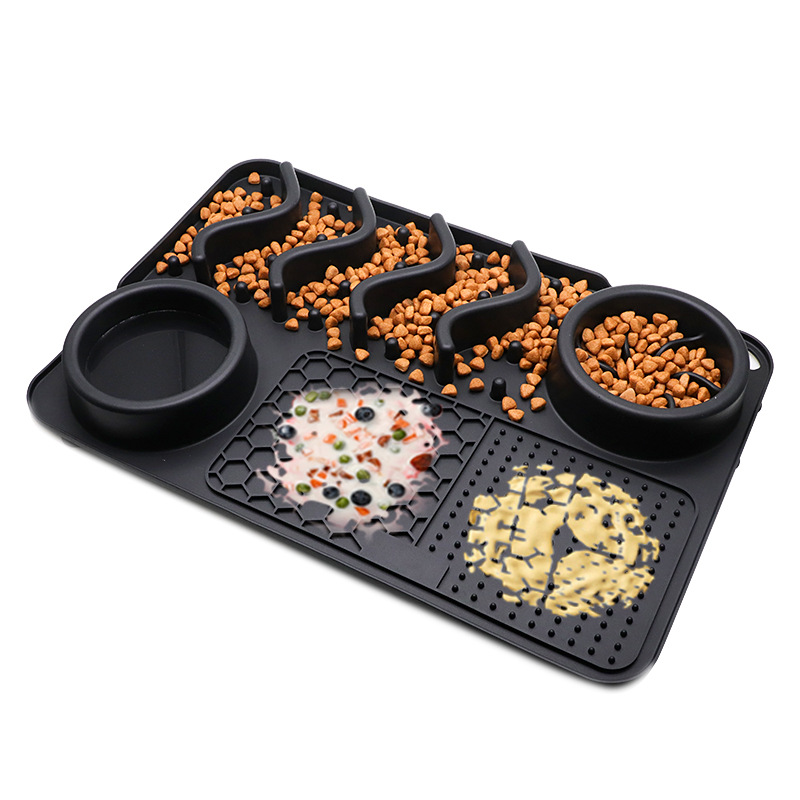 Dog Silicone Licking Pad Pet Licking Mat Silicone Smelling Mat Multifunctional Food Bowl Pets Supplies — image 5