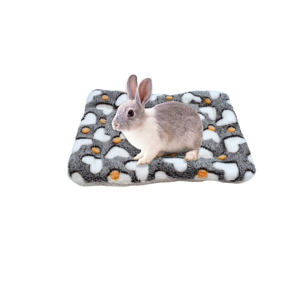 Comfortable Winter Mat Warm Padding Chew-Resistant Small Animal Sleeping Bag Washable Pet Bed Pad Small Pets — image 1