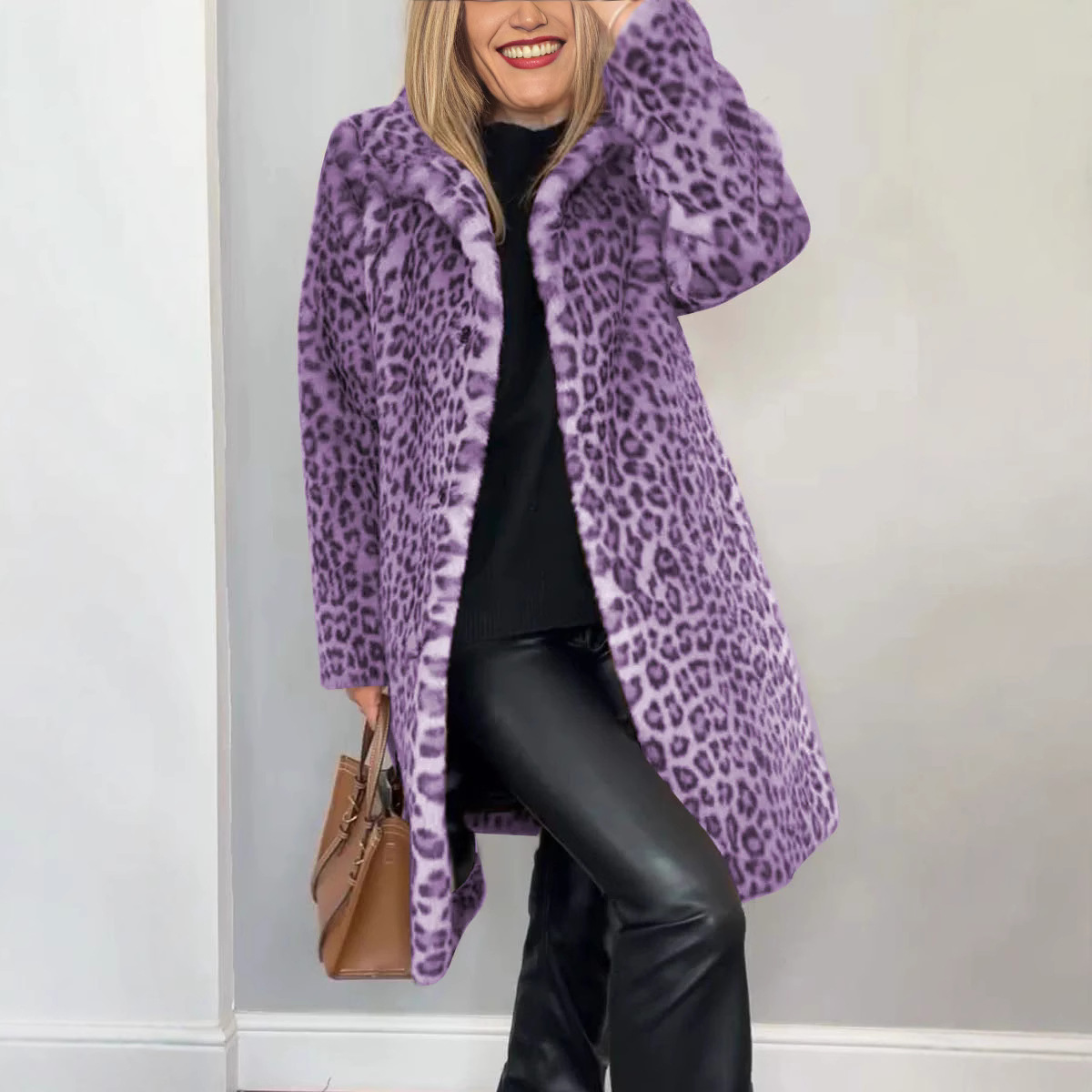 Abr Verano Capa de Piel Plush con Estampado de Leopardo de Longitud Media — imagen 5
