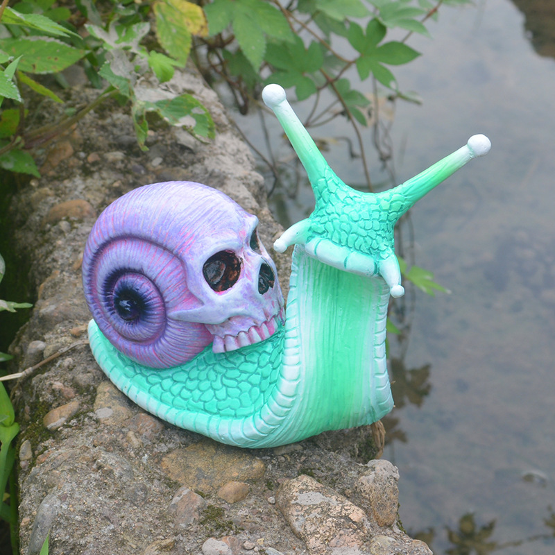 Halloween Skull Snail Skull Sculpture Gothic Garden Home Decor Resin Crafts — imagen 5