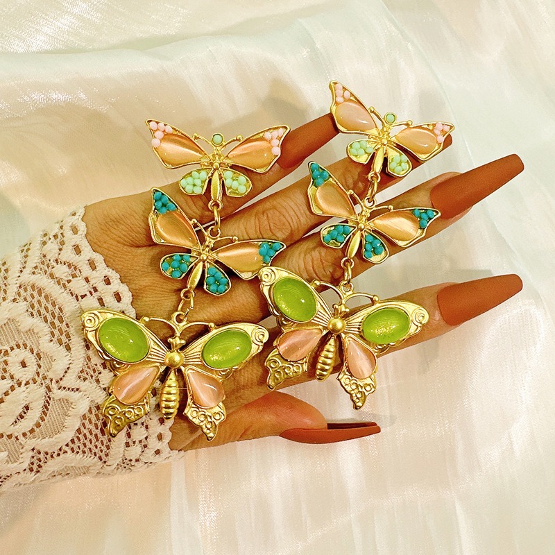 Alloy inlaid glass bead butterfly earrings for women — image 4
