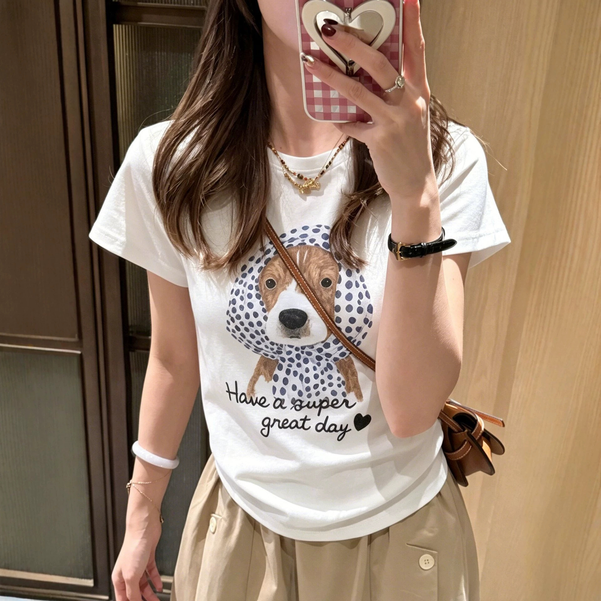 Camiseta Casual con Estampado de Perro - Manga Corta, Cuello Redondo — imagen 5