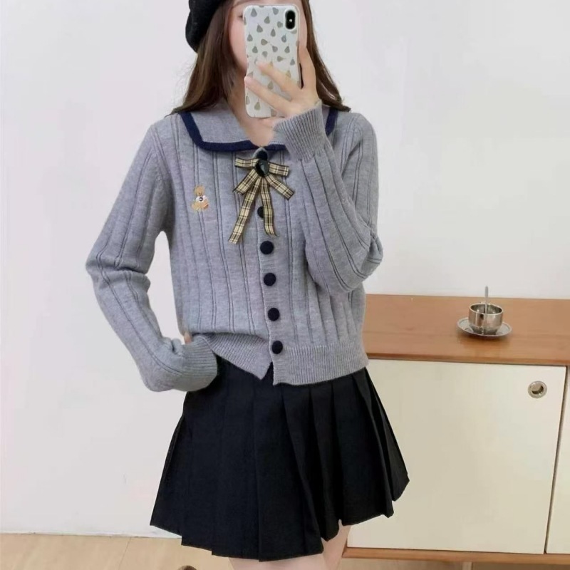 Embroidered Little Bear Sweater — image 6